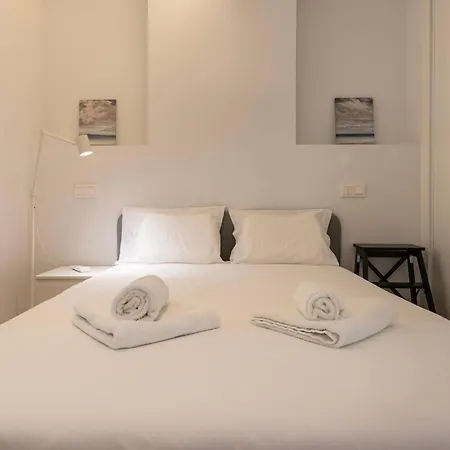 Casal Ribeiro 28 Apartment *