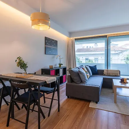 Apartment Casal Ribeiro 28 *