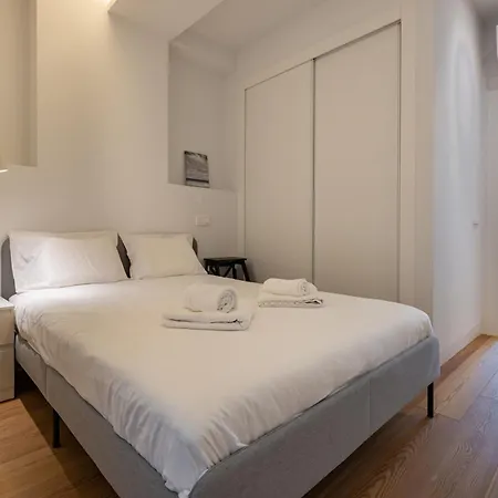 Lägenhet Casal Ribeiro 28 *