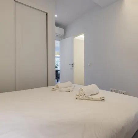 Casal Ribeiro 28 * Lisboa