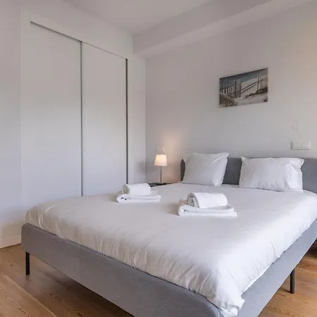 Casal Ribeiro 28 Апартаменти